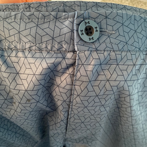 Under Armour Boys size 18 golf shorts athletic short - Picture 3 of 10